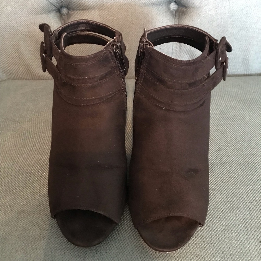 Madden Girl Black Suede Shooties - Picture 3 of 6